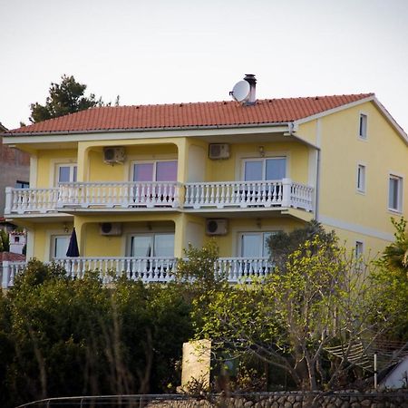 Janja Apartment Krk Island Exterior photo